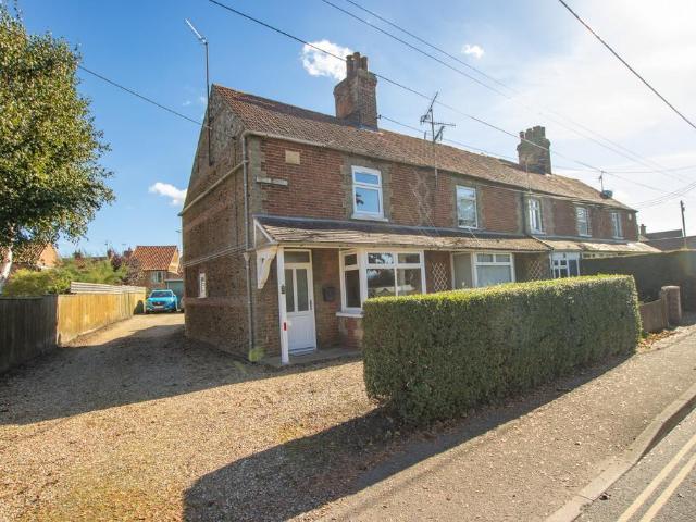 House for sale in Dersingham, King's Lynn and West Norfolk