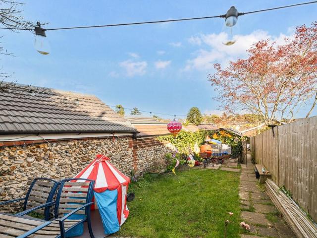 House for sale in Fole, Surrey