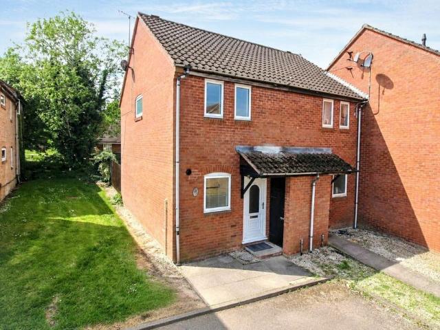 House for sale in Aylesbury, Isle Of Man