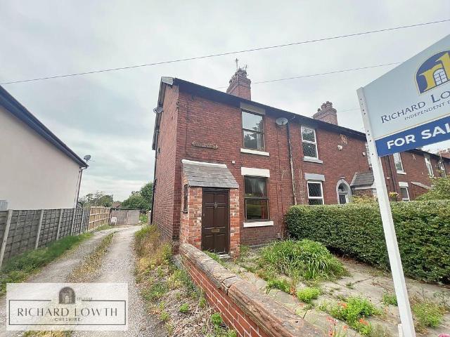House for sale in Poynton