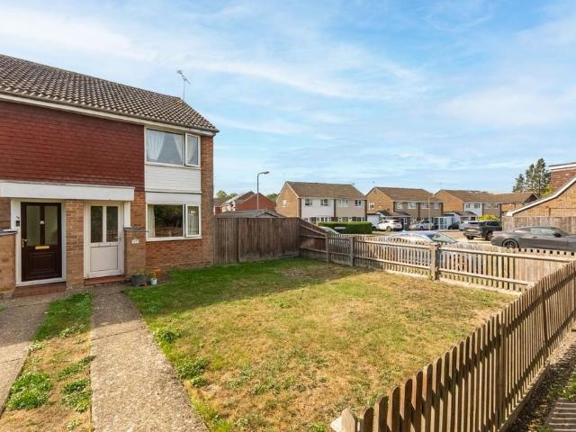 House for sale in Aston Clinton, Buckinghamshire