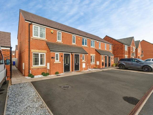 House for sale in Chadsmoor, Staffordshire