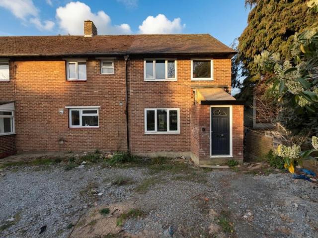 House for sale in Hayes, Greater London
