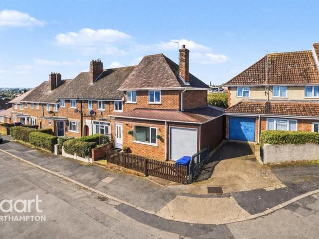 House for sale in St David's, Kingsthorpe