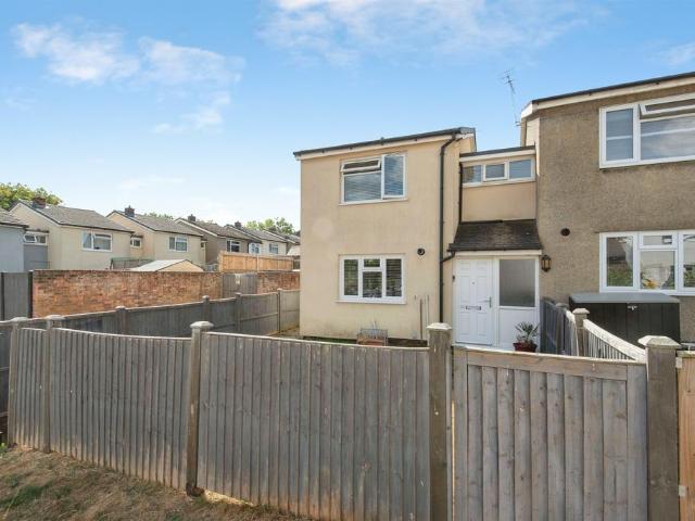 House for sale in Shephall