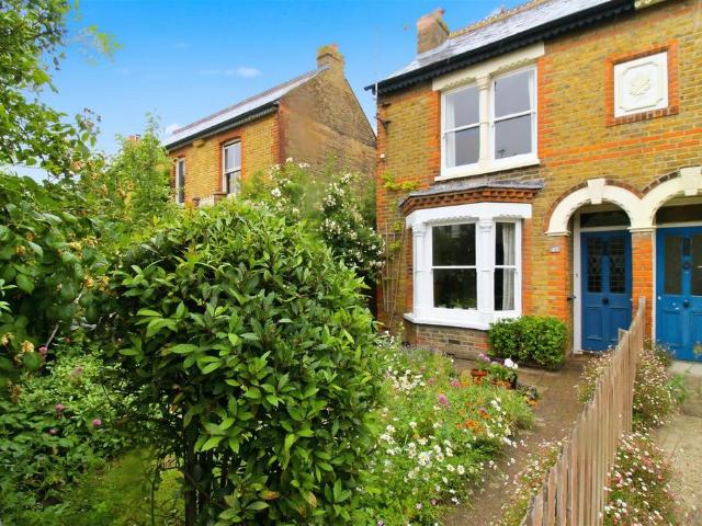 House for sale in The Bridge, Kent