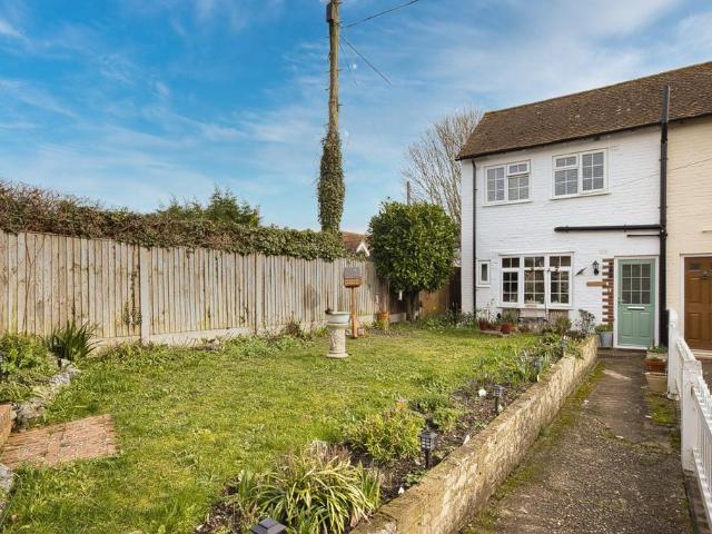House for sale in Minster, Acol