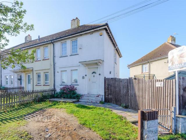 House for sale in Gravesend, Gravesham