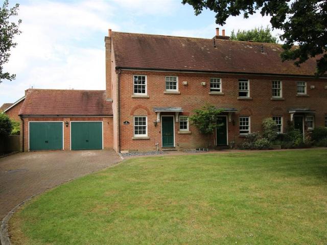 House for sale in New Town, Horsham