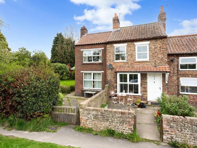 House for sale in Great Ouseburn, North Yorkshire