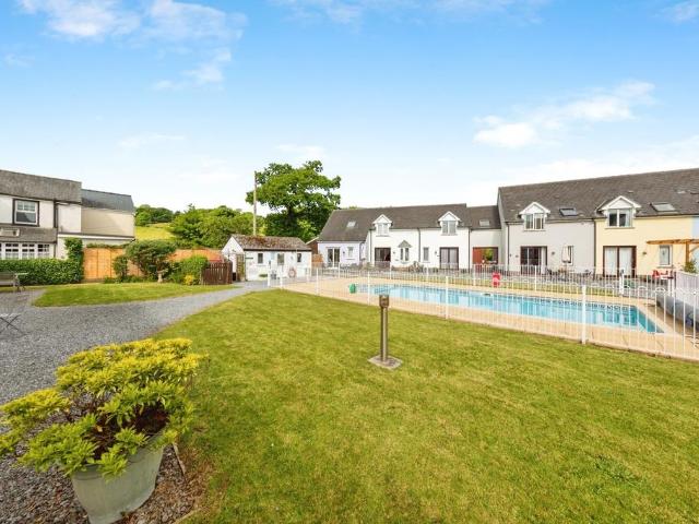 House for sale in Llansteffan