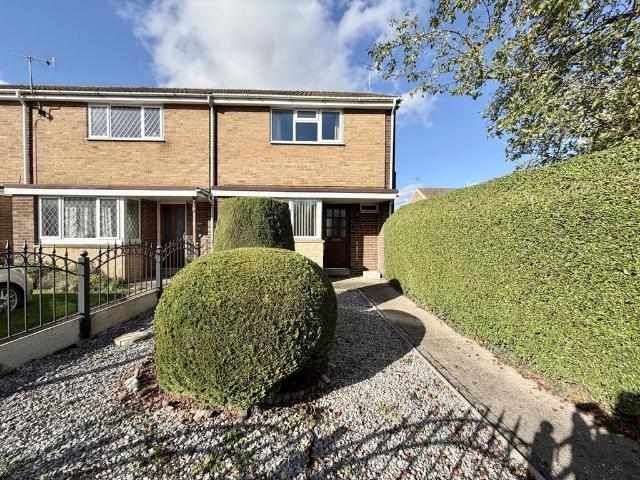House for sale in Sherburn in Elmet, York and North Yorkshire