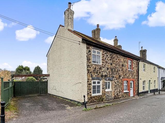 House for sale in Bovey Tracey, Teignbridge