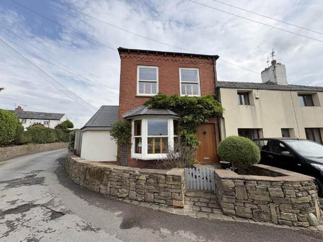 House for sale in Healds Green, Pendock