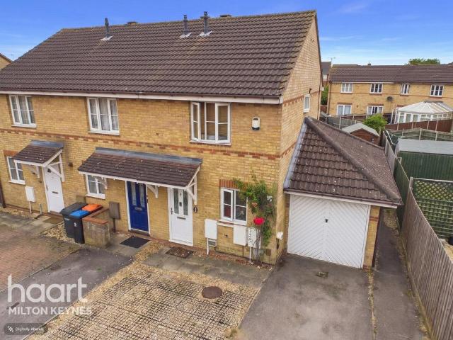 House for sale in Monkston Park, Milton Keynes