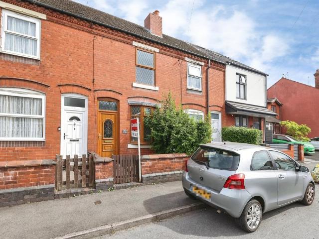 House for sale in Halesowen, West Midlands