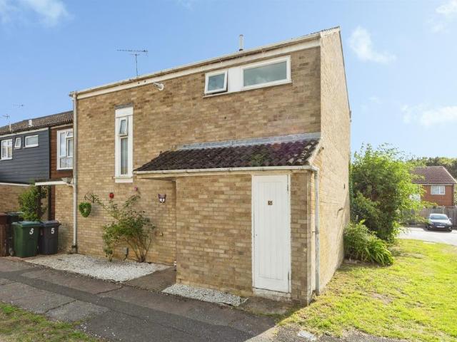 House for sale in Repton Park North, Bridgefield