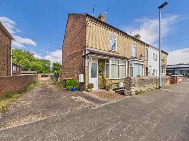 House for sale in Peterborough