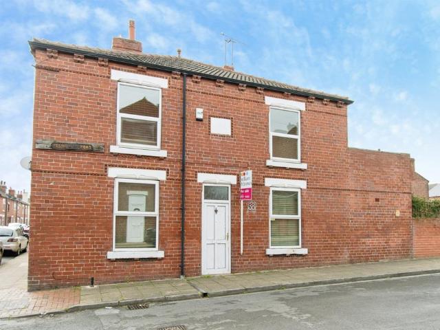 House for sale in Cutsyke, Castleford