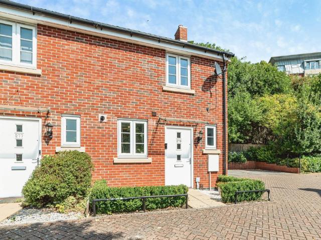House for sale in Brookvale, Basingstoke and Deane