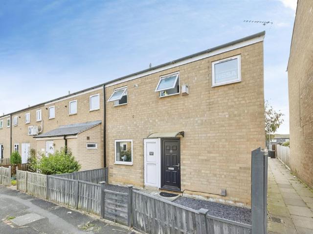 House for sale in Great Billing, Little Billing