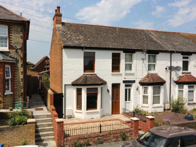House for sale in Sandwich, Ash