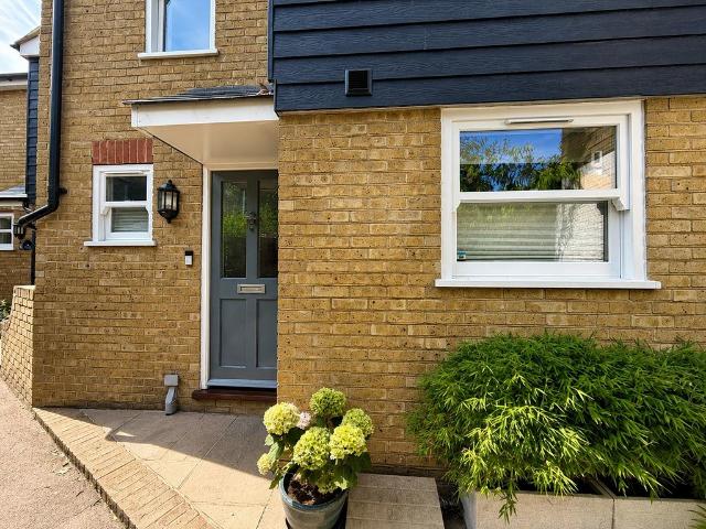 House for sale in East Cliff, Acol