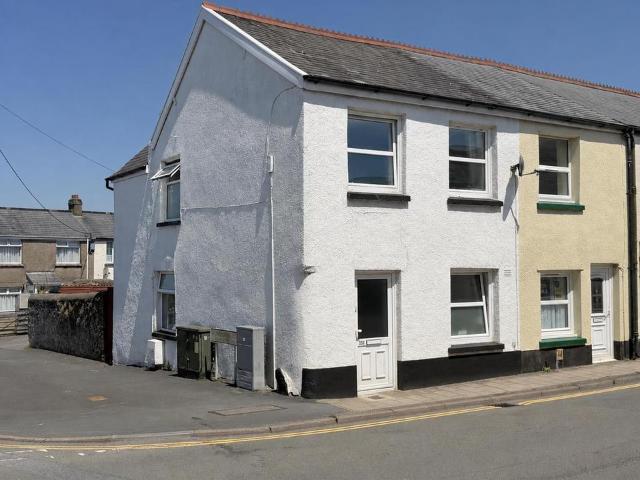 House for sale in Great Torrington, Brandis Corner