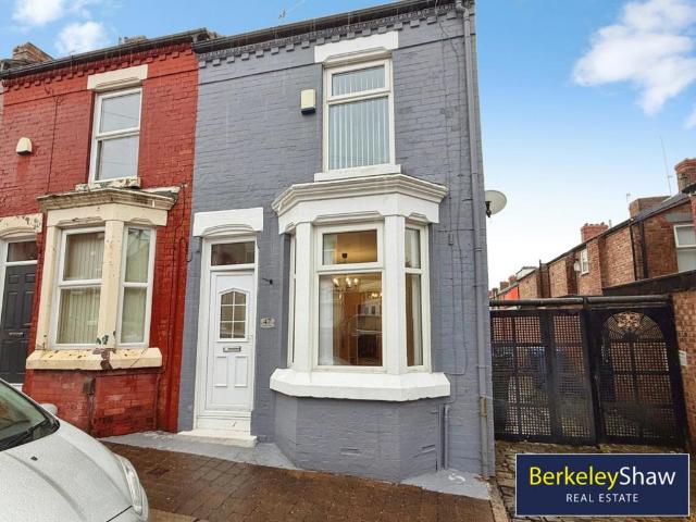House for sale in Calderstones