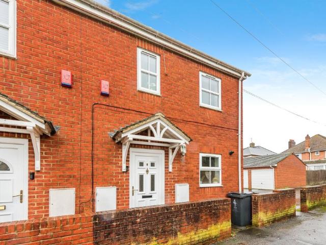 House for sale in Moredon, Swindon