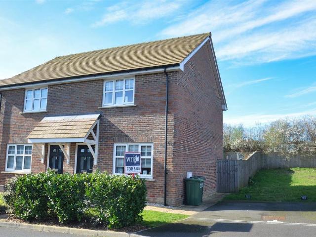House for sale in Elmfield, Ryde