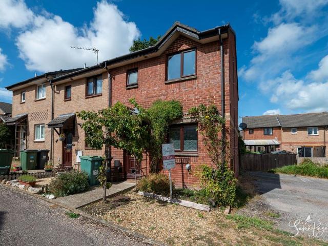 House for sale in Wootton Bridge, Isle of Wight