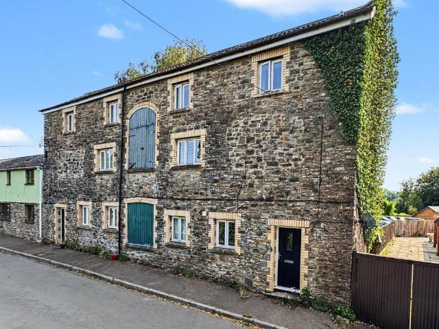 House for sale in Newton St Cyres, Devon