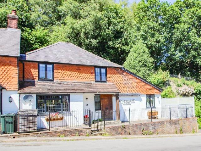 House for sale in Mayfield, Cross In Hand