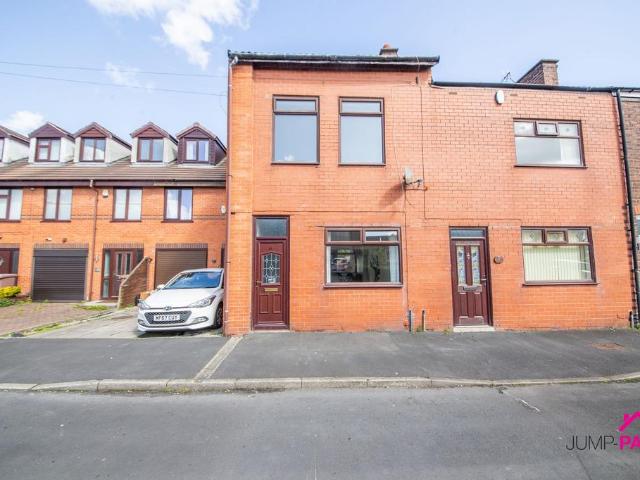 House for sale in Wargrave, Earlestown