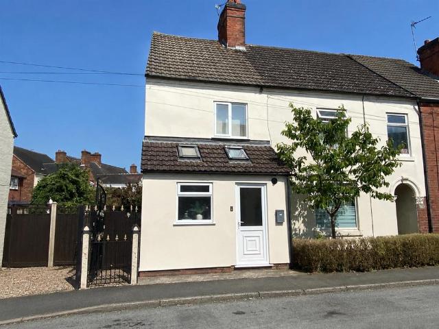 House for sale in Egginton, East Midlands