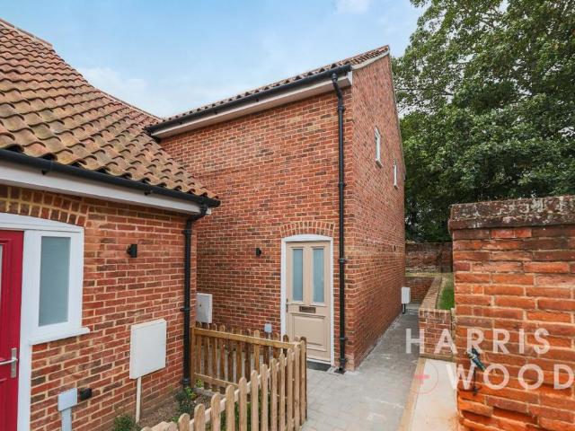 House for sale in Chipping Hill, Essex