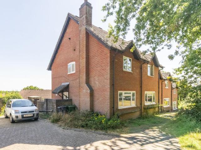 House for sale in Uckfield, Cross In Hand