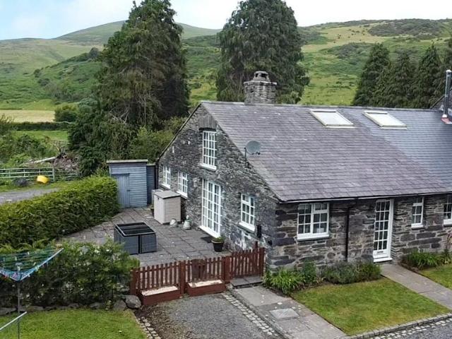 House for sale in Wales