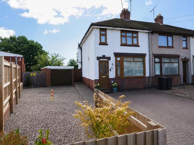 House for sale in Bedworth Heath, Camp Hill