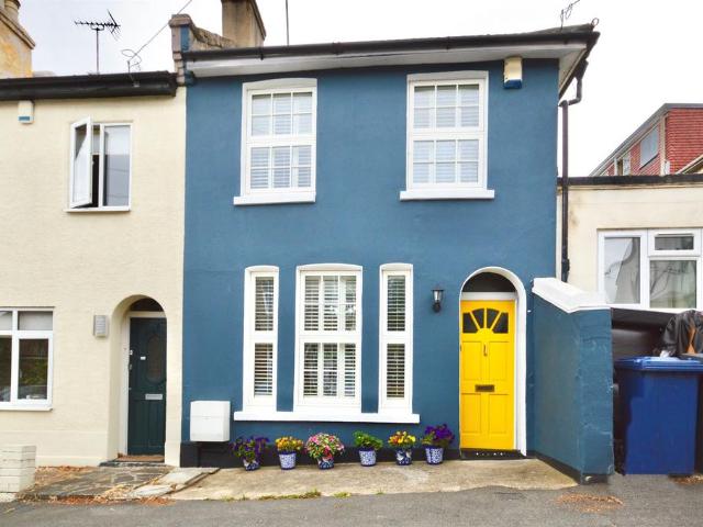 House for sale in Friern Barnet, Greater London