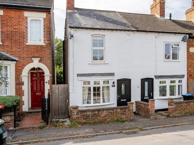 House for sale in Aspley Guise, Central Bedfordshire