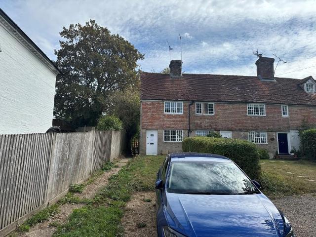 House for sale in Gallypot Street, Cross In Hand