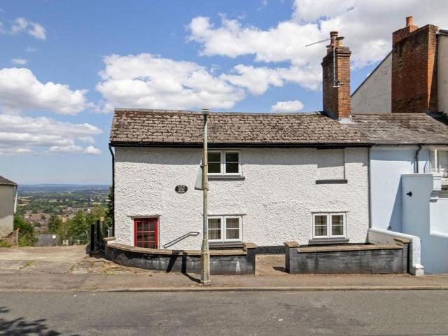 House for sale in Forthampton, Worcestershire
