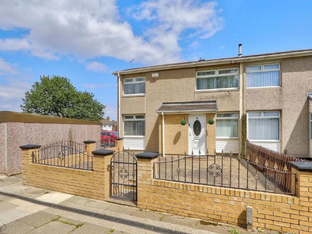 House for sale in Ormesby, Normanby