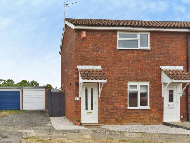 House for sale in Calverton End, Milton Keynes