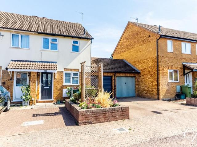 House for sale in Golden Valley, Gloucestershire