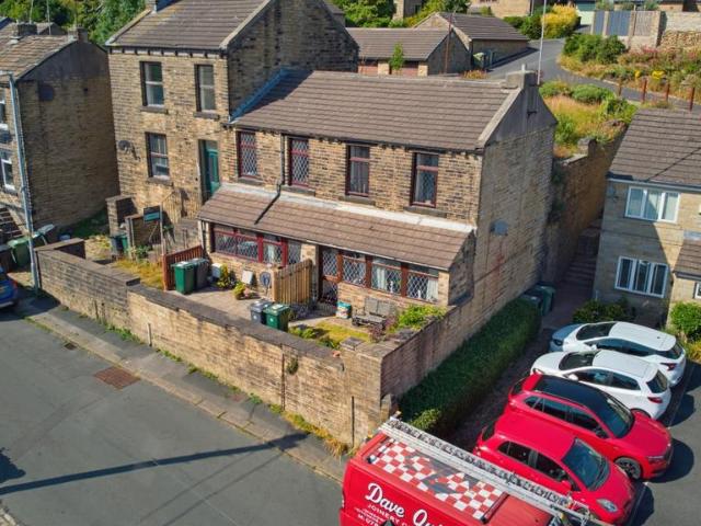House for sale in Longwood, West Yorkshire