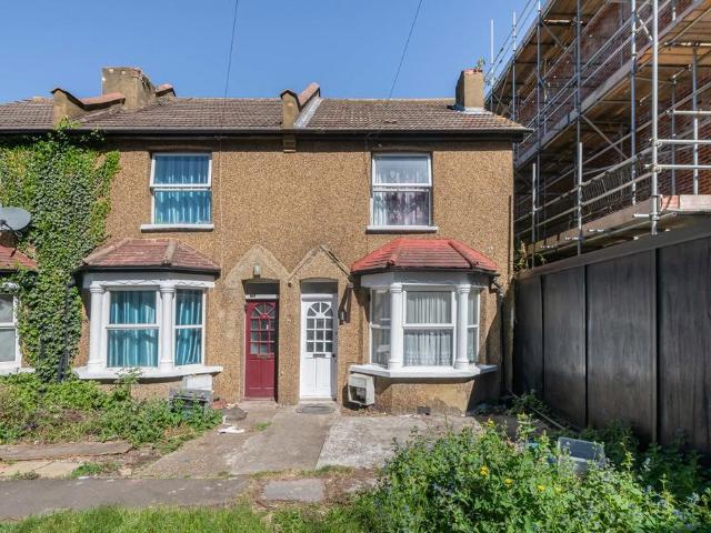 House for sale in London Borough of Croydon, Thornton Heath