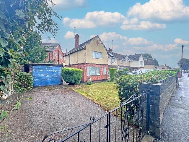 House for sale in Tipton, West Midlands